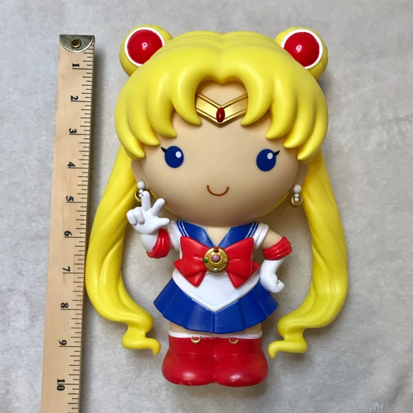 Toei Animation Sailor Moon coin bank hard plastic collectible figurine - Picture 11 of 11